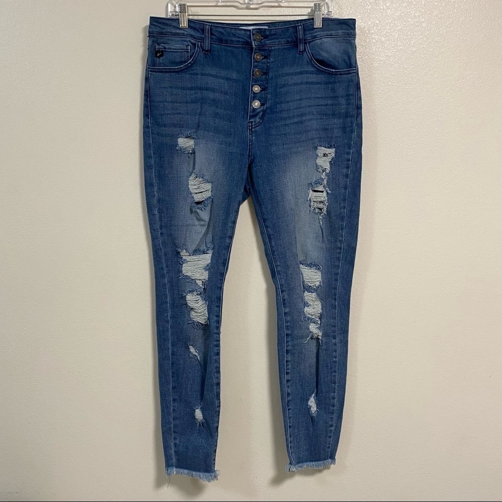Kan Can Jean Women’s Size 15/31 Medium Wash At Last Distressed Button Fly Jeans
